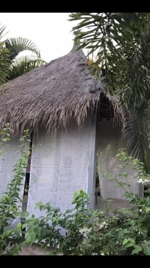 Tinna Resort Ban Nong Mai Ngam Buitenkant foto