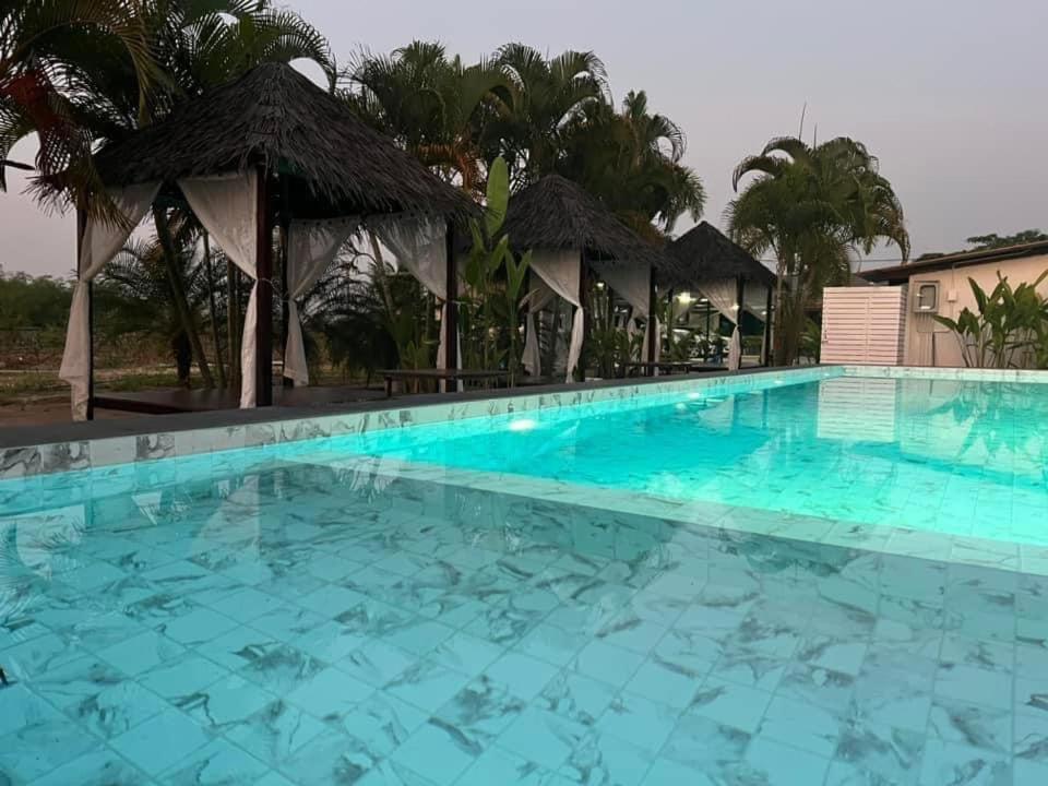 Tinna Resort Ban Nong Mai Ngam Buitenkant foto
