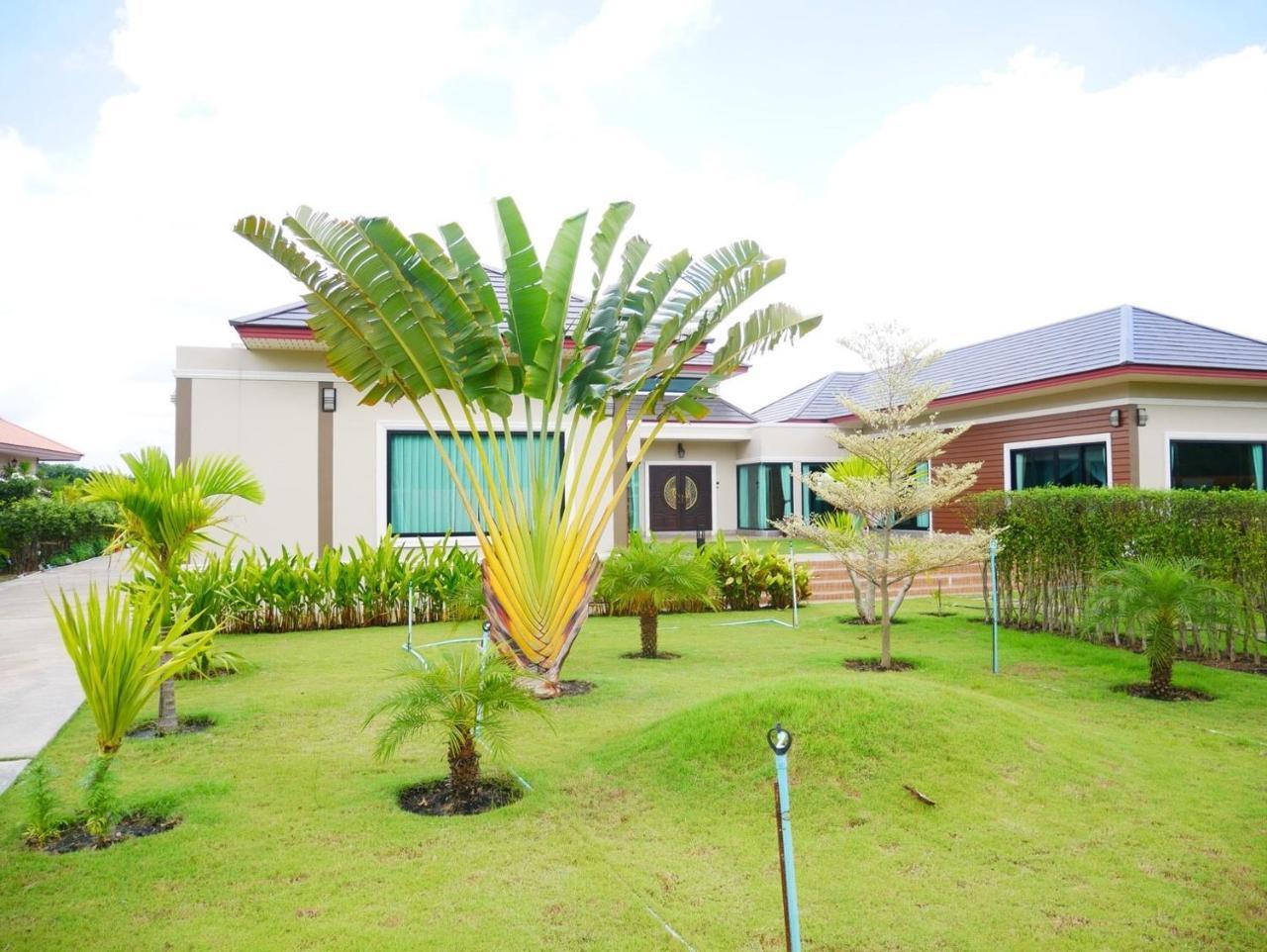 Tinna Resort Ban Nong Mai Ngam Buitenkant foto