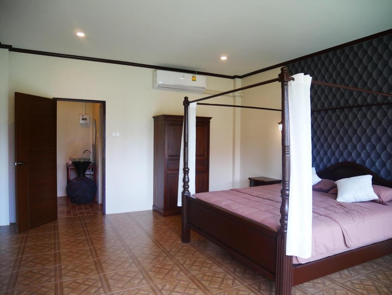 Tinna Resort Ban Nong Mai Ngam Buitenkant foto