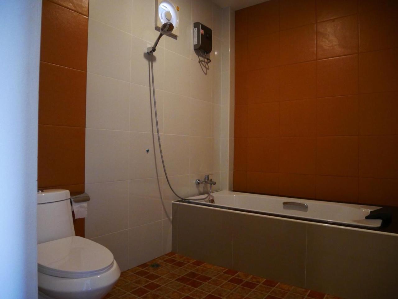 Tinna Resort Ban Nong Mai Ngam Buitenkant foto